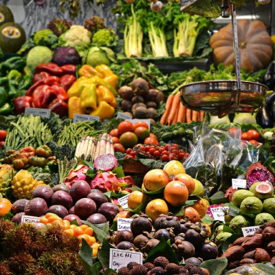 Food market Costa Brava