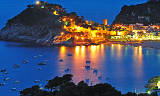 tossa-del-mar-la-nuit.jpg